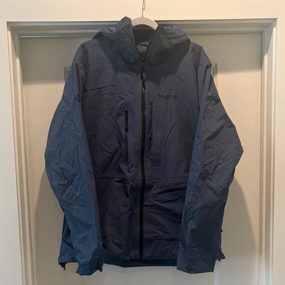 Marmot Men's Ski Jacket. Size XL.